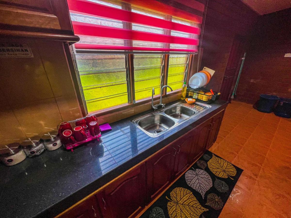 Nail Guest House Kuala Besut Kampong Nail Eksteriør billede